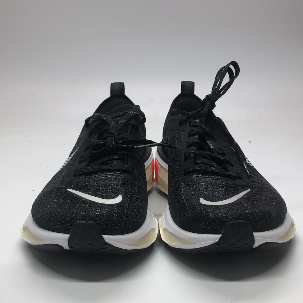 Women’s ZoomX Invincible Run 3 Wide Black/White FN7997-001 NWOB - Picture 3 of 5